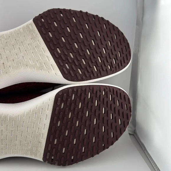 allbirds wool dasher mizzle WDM shoes/sneakers men usa size 10 red - Picture 15 of 16